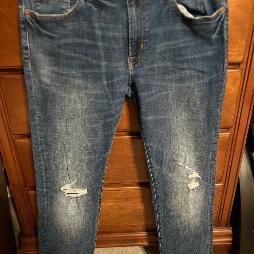 Men's American Eagle Blue Distressed Jeans